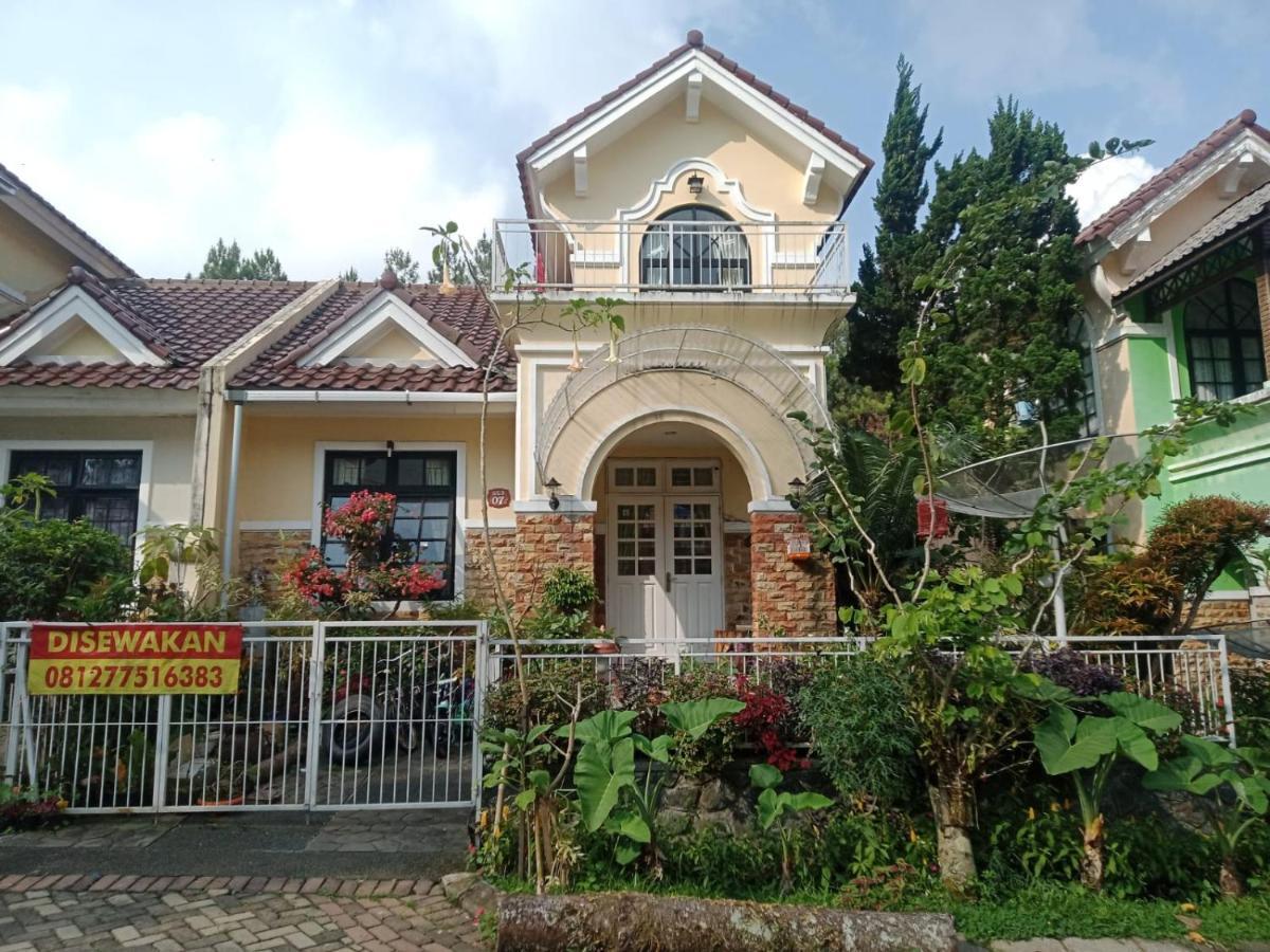 Cikundul Villa Kota Bunga Cipanas 3 Kamar Baru Renovasi Full Wifi מראה חיצוני תמונה